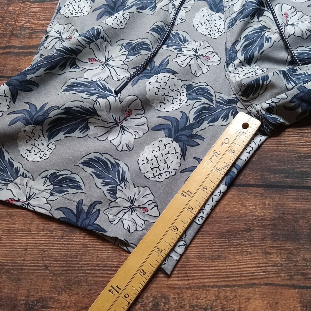 Fish Hippie Volley Short Men's Board Shorts Trunks Lined Drawstring Size Medium - Picture 8 of 8